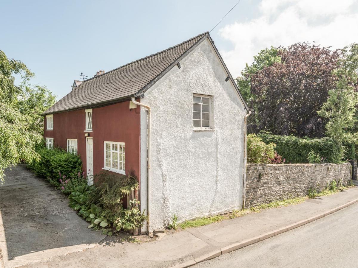 The Old Schoolhouse And Cottage Bishop's Castle Exterior foto